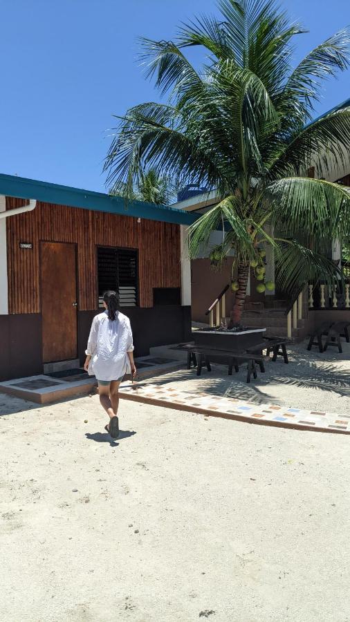 Maya Guest House - Sipaway Island San Carlos  외부 사진